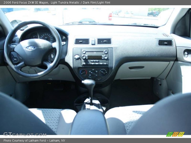 Light Tundra Metallic / Dark Flint/Light Flint 2006 Ford Focus ZXW SE Wagon