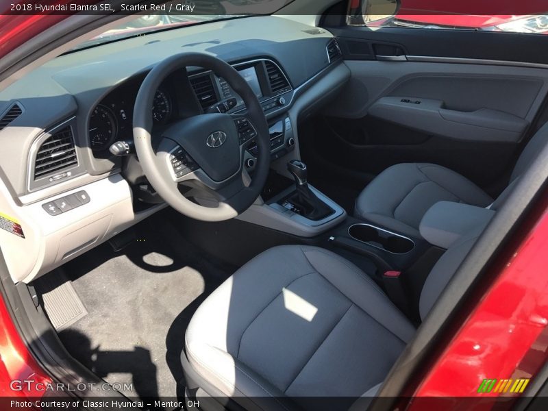 Scarlet Red / Gray 2018 Hyundai Elantra SEL
