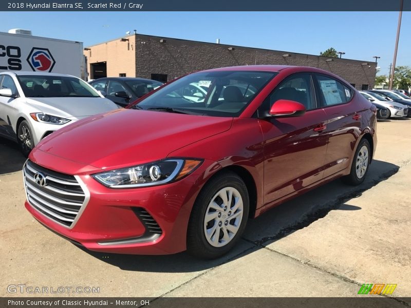 Scarlet Red / Gray 2018 Hyundai Elantra SE