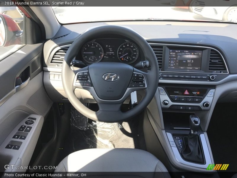 Scarlet Red / Gray 2018 Hyundai Elantra SEL