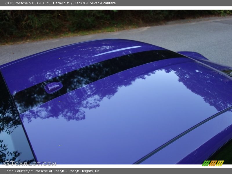 Ultraviolet / Black/GT Silver Alcantara 2016 Porsche 911 GT3 RS