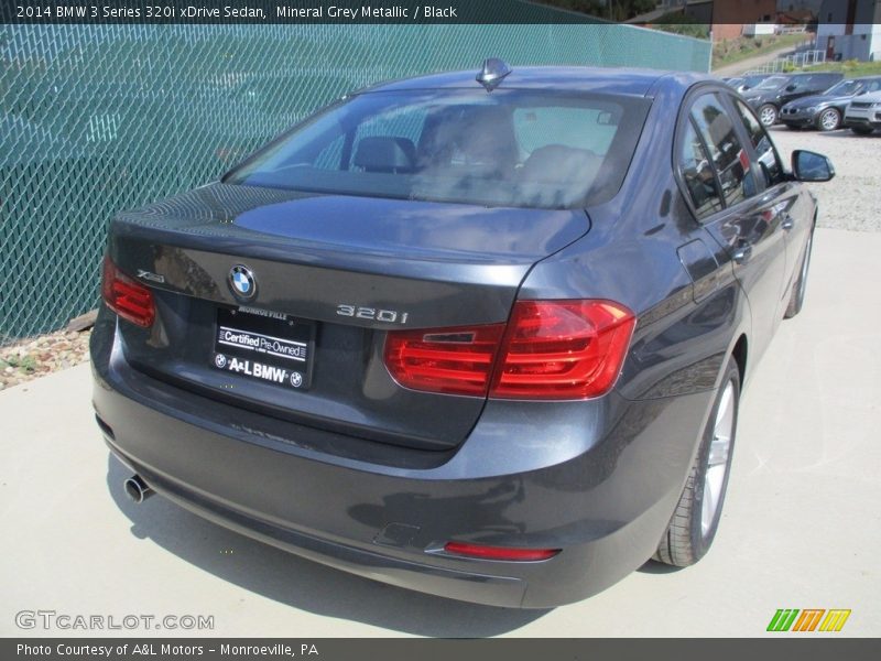 Mineral Grey Metallic / Black 2014 BMW 3 Series 320i xDrive Sedan