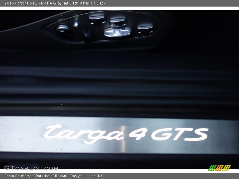  2016 911 Targa 4 GTS Logo