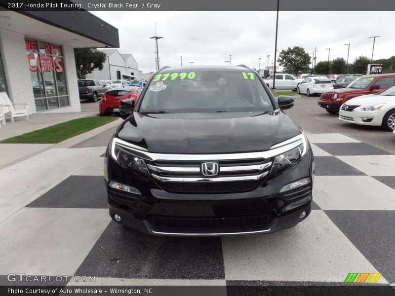Crystal Black Pearl / Gray 2017 Honda Pilot Touring