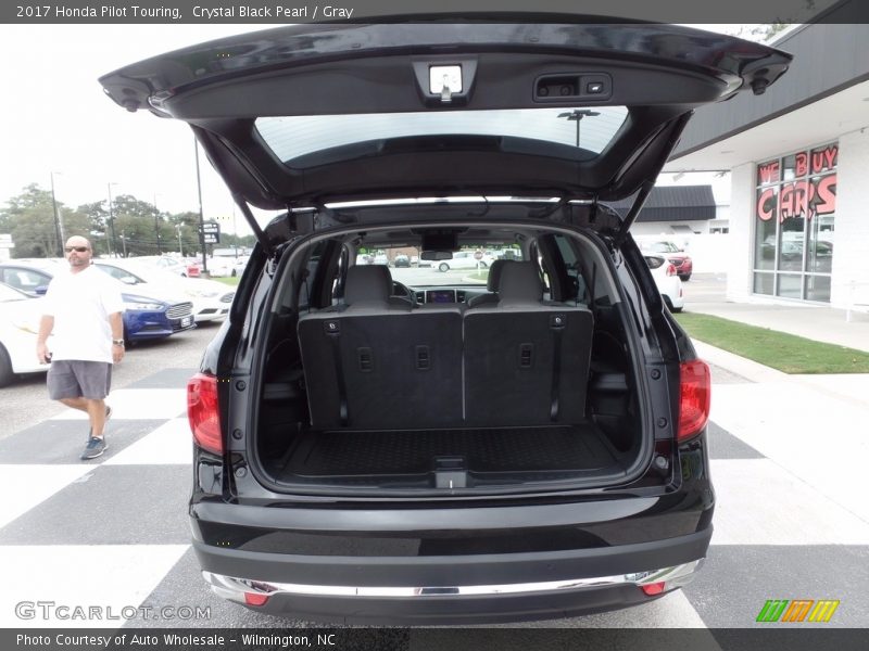 Crystal Black Pearl / Gray 2017 Honda Pilot Touring