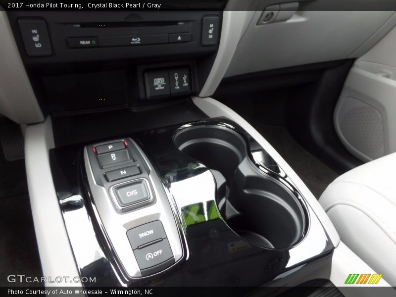 Crystal Black Pearl / Gray 2017 Honda Pilot Touring