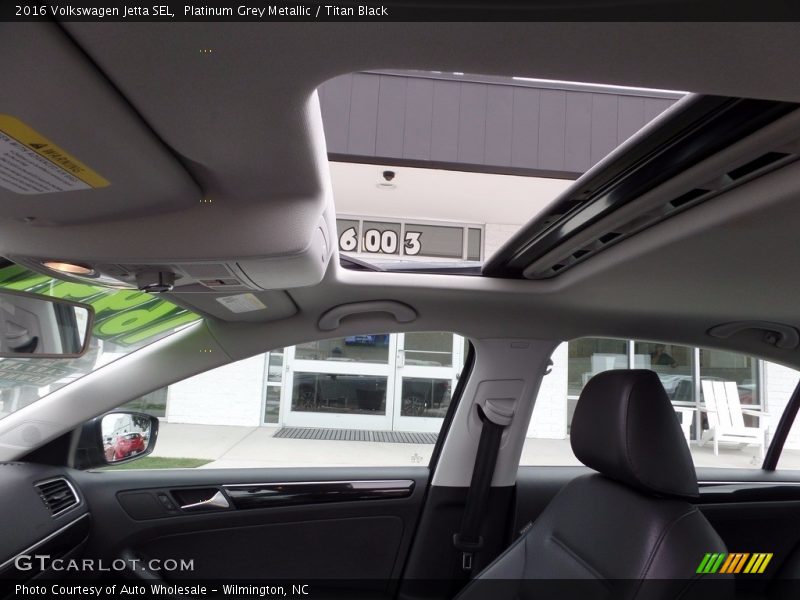 Platinum Grey Metallic / Titan Black 2016 Volkswagen Jetta SEL