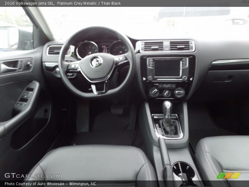 Platinum Grey Metallic / Titan Black 2016 Volkswagen Jetta SEL