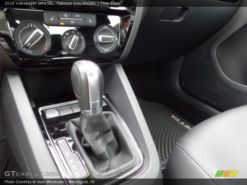 Platinum Grey Metallic / Titan Black 2016 Volkswagen Jetta SEL