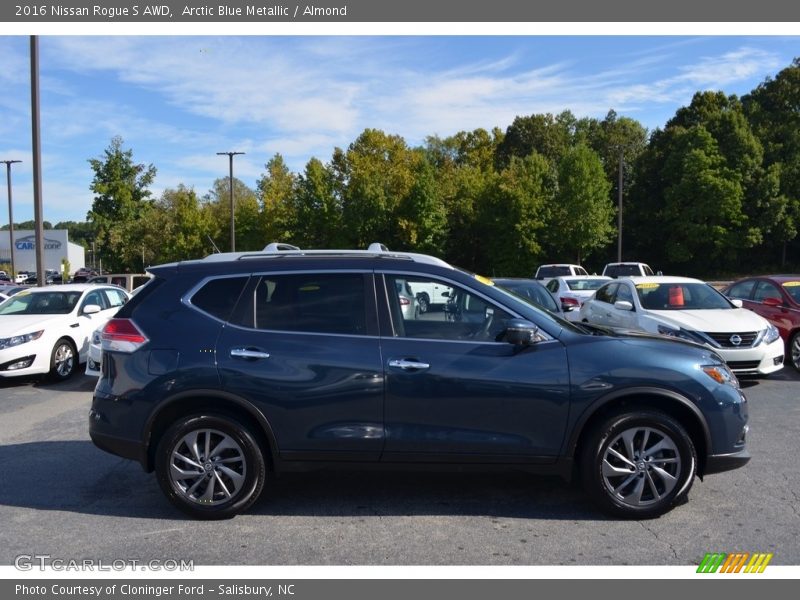 Arctic Blue Metallic / Almond 2016 Nissan Rogue S AWD