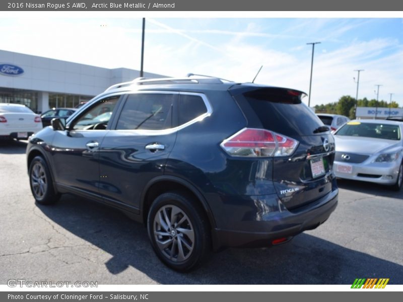 Arctic Blue Metallic / Almond 2016 Nissan Rogue S AWD