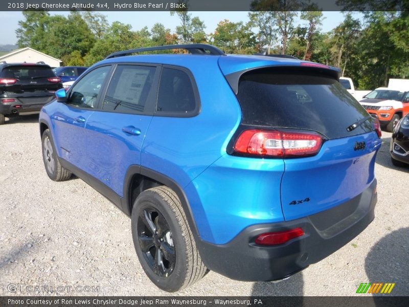 Hydro Blue Pearl / Black 2018 Jeep Cherokee Altitude 4x4
