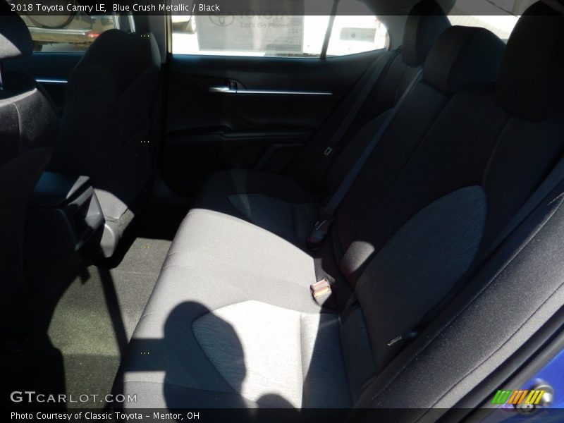 Blue Crush Metallic / Black 2018 Toyota Camry LE