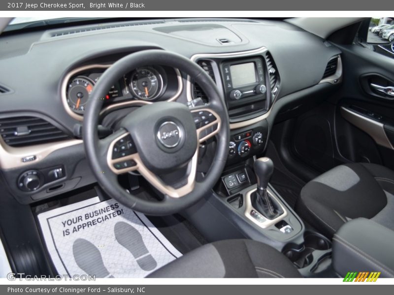 Bright White / Black 2017 Jeep Cherokee Sport