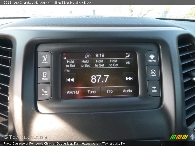 Billet Silver Metallic / Black 2018 Jeep Cherokee Altitude 4x4