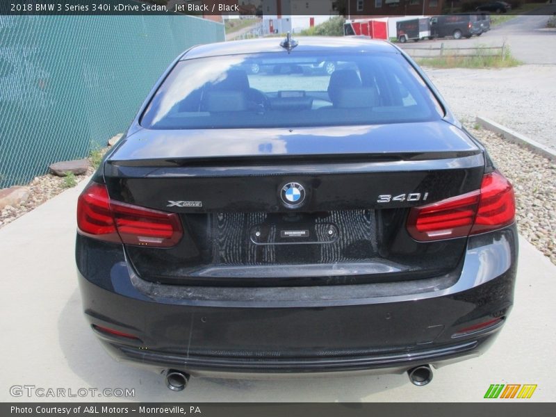 Jet Black / Black 2018 BMW 3 Series 340i xDrive Sedan