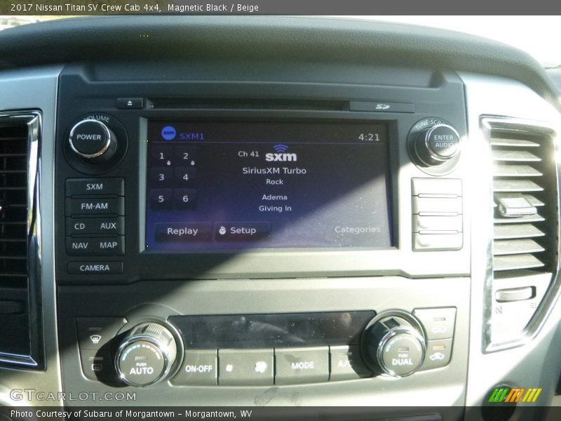 Magnetic Black / Beige 2017 Nissan Titan SV Crew Cab 4x4