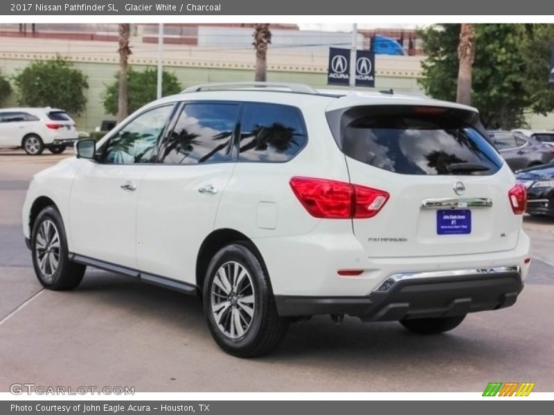 Glacier White / Charcoal 2017 Nissan Pathfinder SL