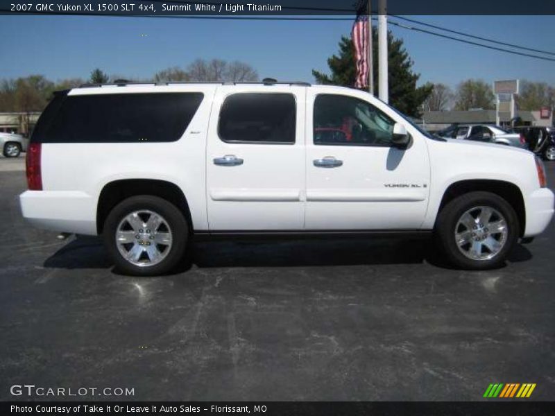 Summit White / Light Titanium 2007 GMC Yukon XL 1500 SLT 4x4