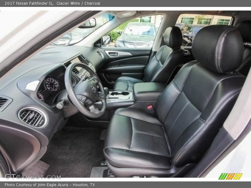 Glacier White / Charcoal 2017 Nissan Pathfinder SL