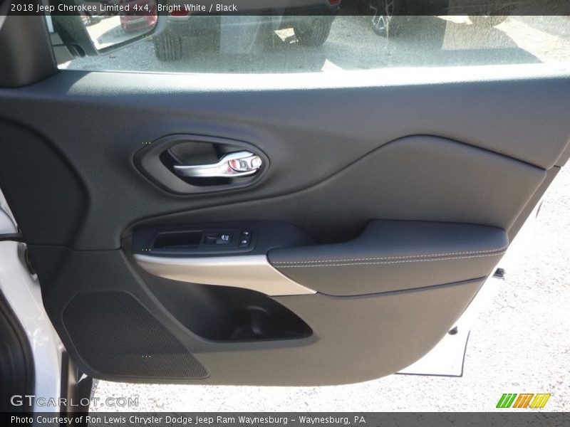 Bright White / Black 2018 Jeep Cherokee Limited 4x4
