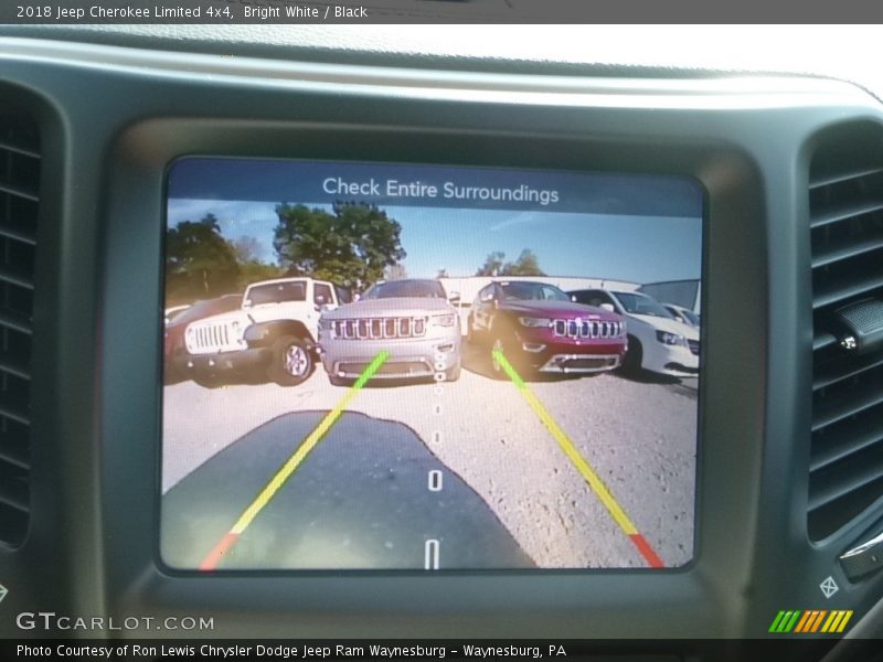 Bright White / Black 2018 Jeep Cherokee Limited 4x4