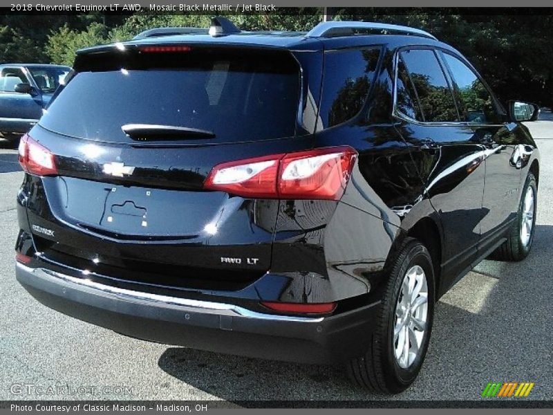 Mosaic Black Metallic / Jet Black 2018 Chevrolet Equinox LT AWD