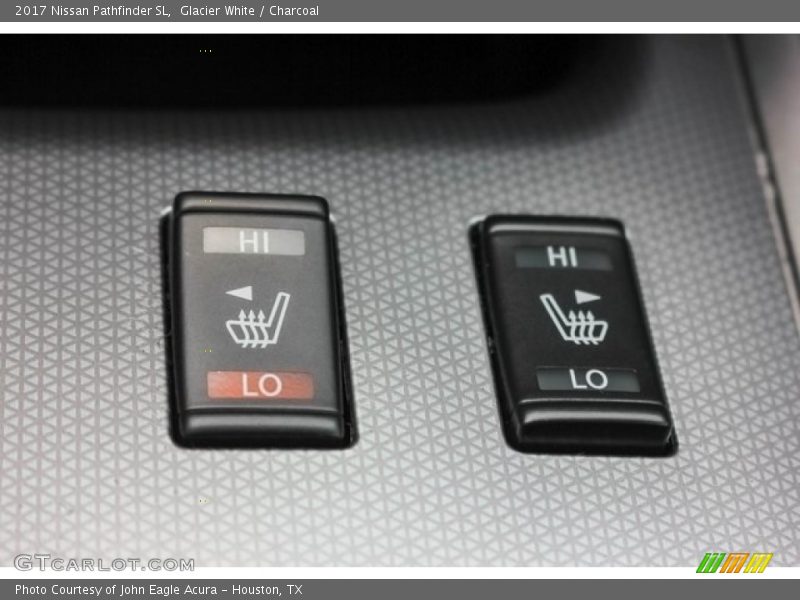 Glacier White / Charcoal 2017 Nissan Pathfinder SL