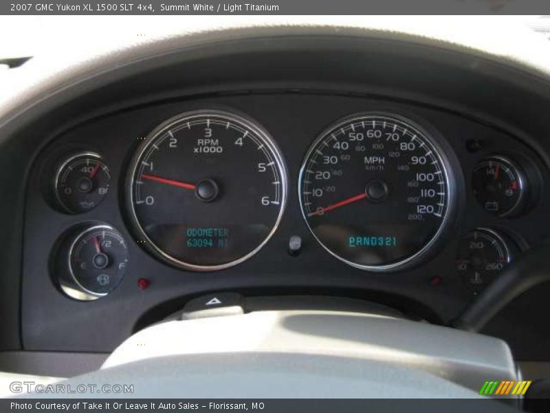 Summit White / Light Titanium 2007 GMC Yukon XL 1500 SLT 4x4