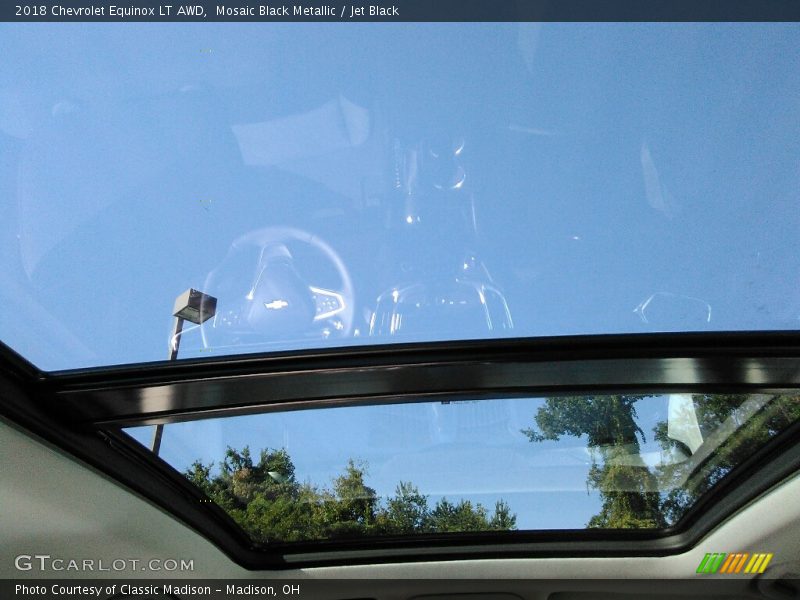 Mosaic Black Metallic / Jet Black 2018 Chevrolet Equinox LT AWD