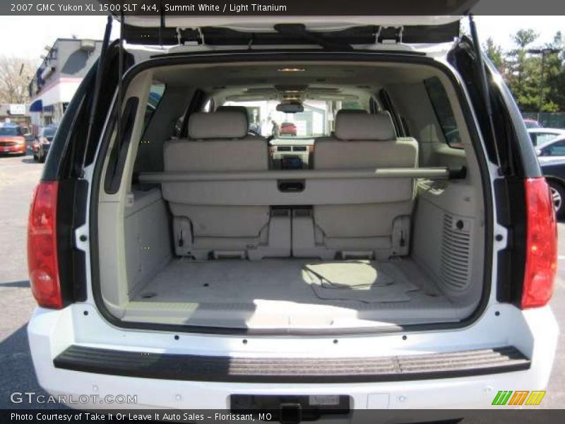 Summit White / Light Titanium 2007 GMC Yukon XL 1500 SLT 4x4