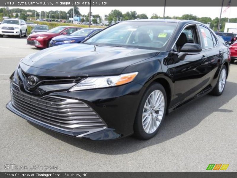 Midnight Black Metallic / Black 2018 Toyota Camry XLE V6