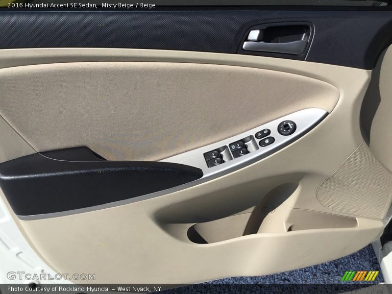 Misty Beige / Beige 2016 Hyundai Accent SE Sedan