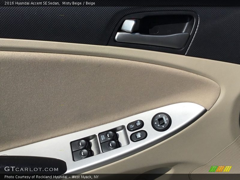 Misty Beige / Beige 2016 Hyundai Accent SE Sedan