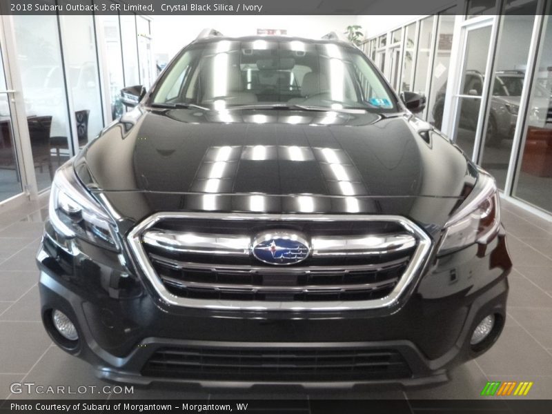 Crystal Black Silica / Ivory 2018 Subaru Outback 3.6R Limited