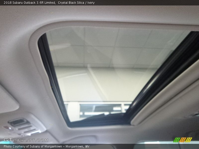 Crystal Black Silica / Ivory 2018 Subaru Outback 3.6R Limited