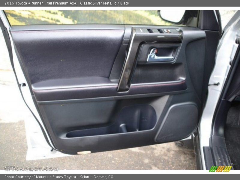 Classic Silver Metallic / Black 2016 Toyota 4Runner Trail Premium 4x4