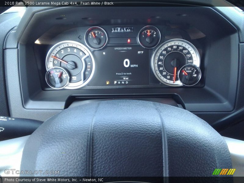  2018 3500 Laramie Mega Cab 4x4 Laramie Mega Cab 4x4 Gauges