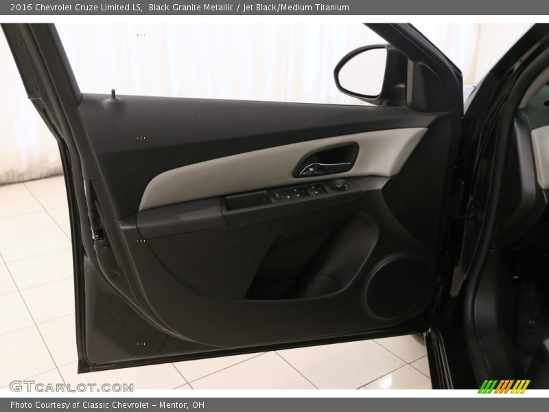 Black Granite Metallic / Jet Black/Medium Titanium 2016 Chevrolet Cruze Limited LS
