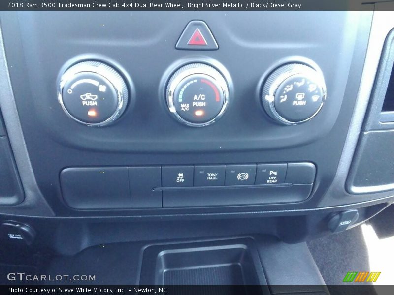 Bright Silver Metallic / Black/Diesel Gray 2018 Ram 3500 Tradesman Crew Cab 4x4 Dual Rear Wheel