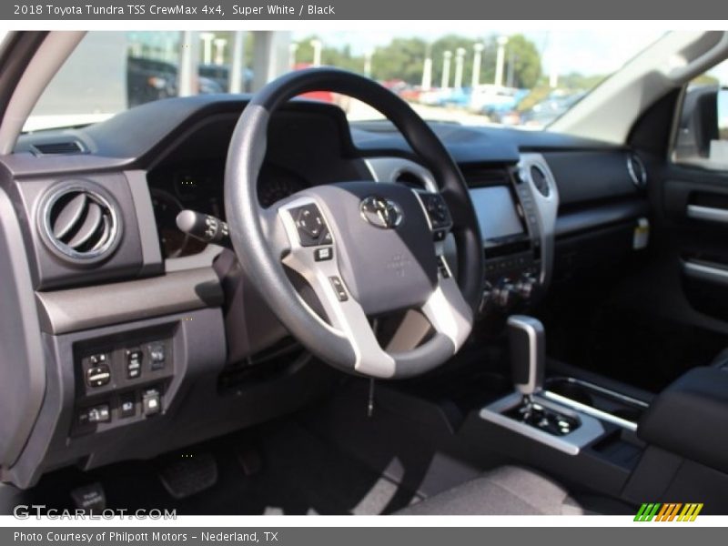 Super White / Black 2018 Toyota Tundra TSS CrewMax 4x4