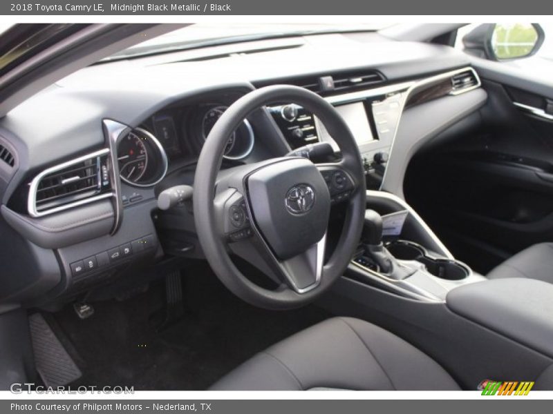 Midnight Black Metallic / Black 2018 Toyota Camry LE
