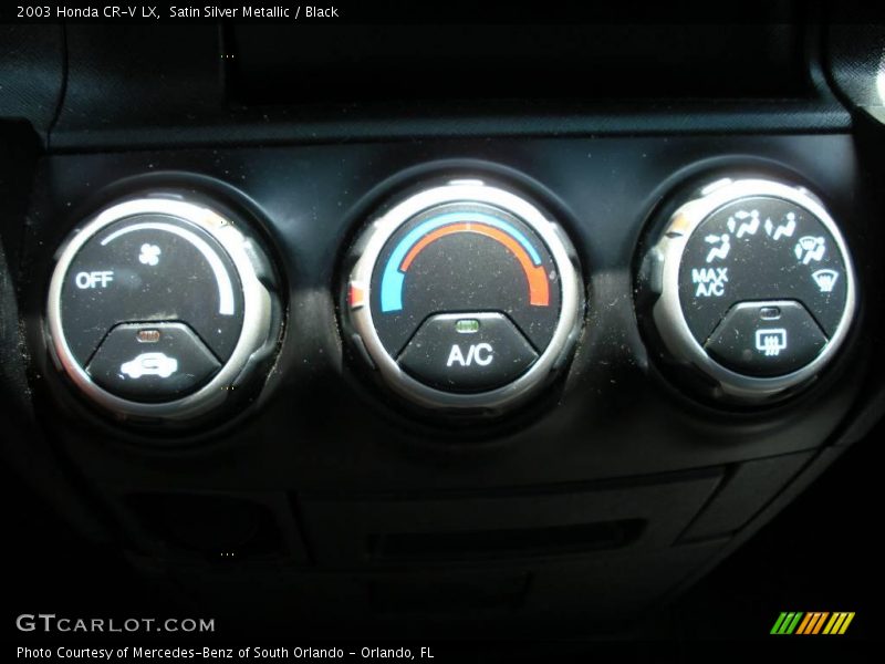 Satin Silver Metallic / Black 2003 Honda CR-V LX