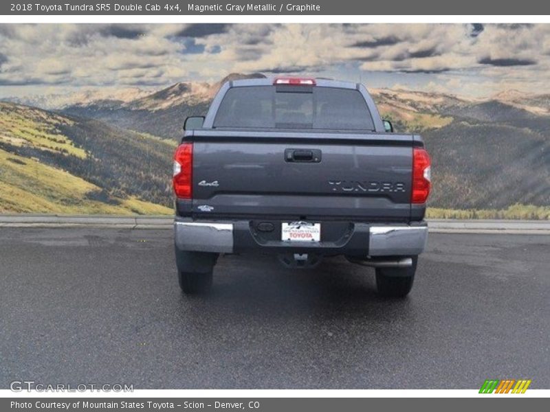 Magnetic Gray Metallic / Graphite 2018 Toyota Tundra SR5 Double Cab 4x4