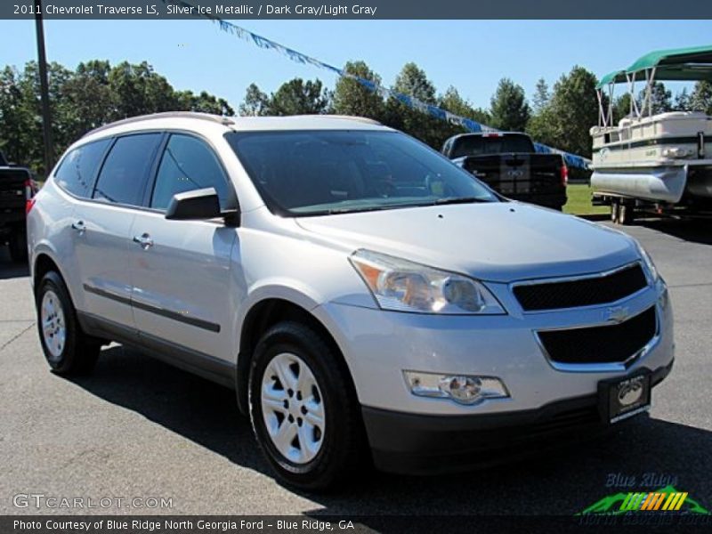 Silver Ice Metallic / Dark Gray/Light Gray 2011 Chevrolet Traverse LS