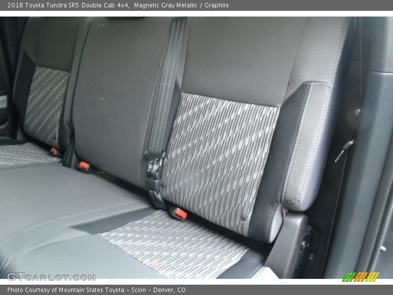 Magnetic Gray Metallic / Graphite 2018 Toyota Tundra SR5 Double Cab 4x4