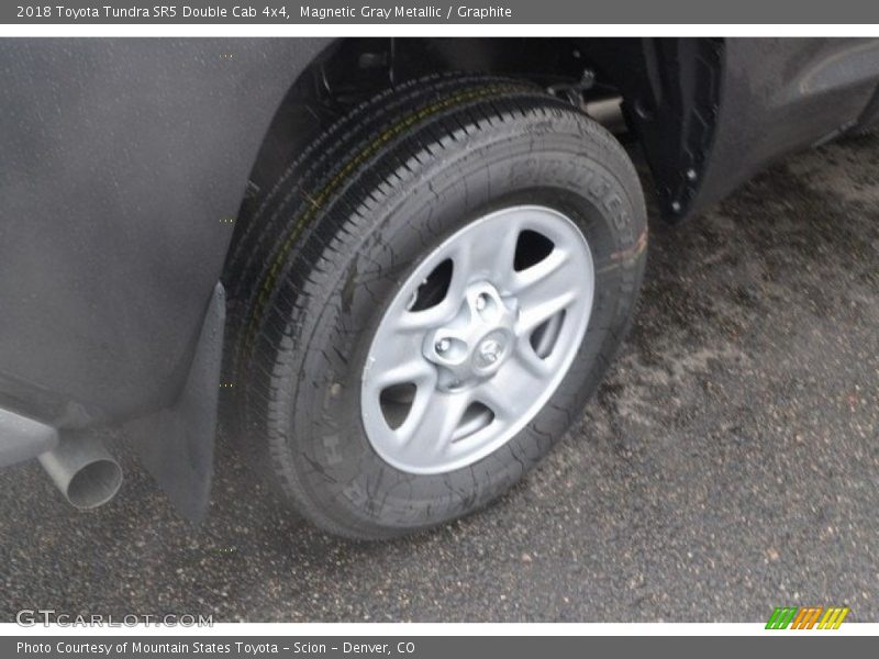 Magnetic Gray Metallic / Graphite 2018 Toyota Tundra SR5 Double Cab 4x4