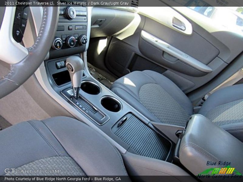 Silver Ice Metallic / Dark Gray/Light Gray 2011 Chevrolet Traverse LS