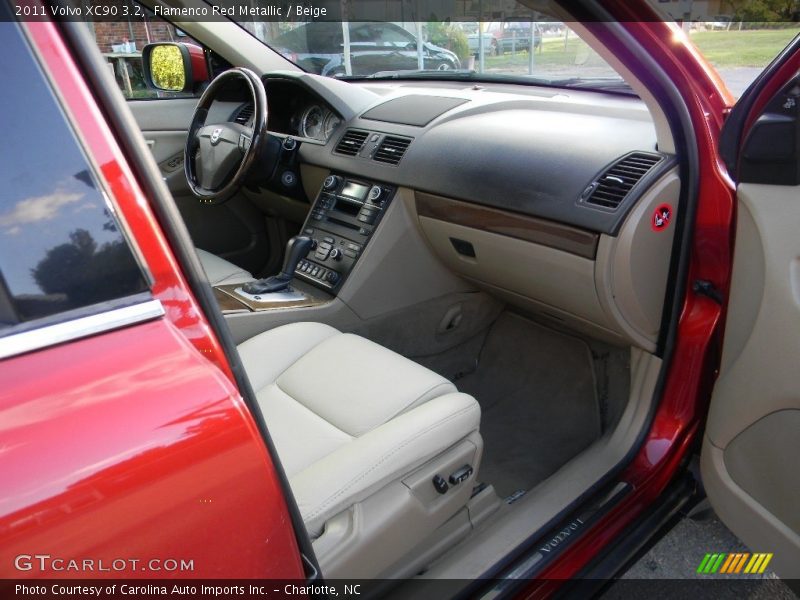 Flamenco Red Metallic / Beige 2011 Volvo XC90 3.2