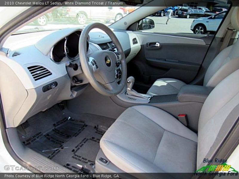 White Diamond Tricoat / Titanium 2010 Chevrolet Malibu LT Sedan